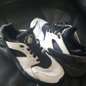 Nike Huarache Black and White Sneakers